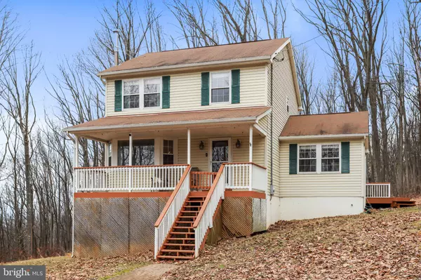 221 MARSDEN HEIGHTS RD, Linden, VA 22642