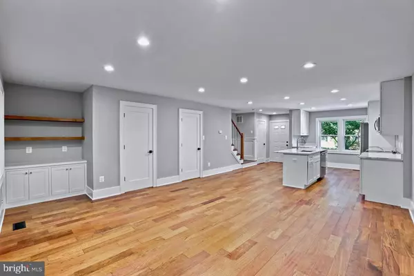 Fairfax, VA 22031,9585 BLAKE PARK CT