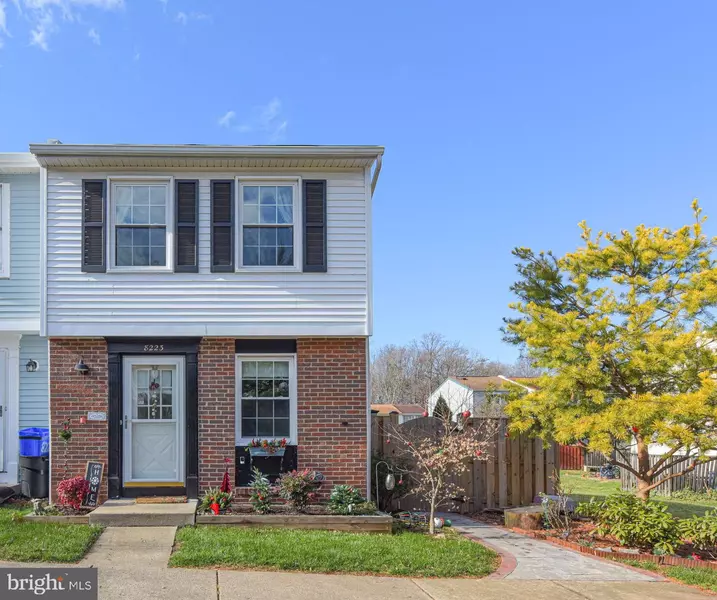 8223 WHITE STONE LN, Springfield, VA 22153