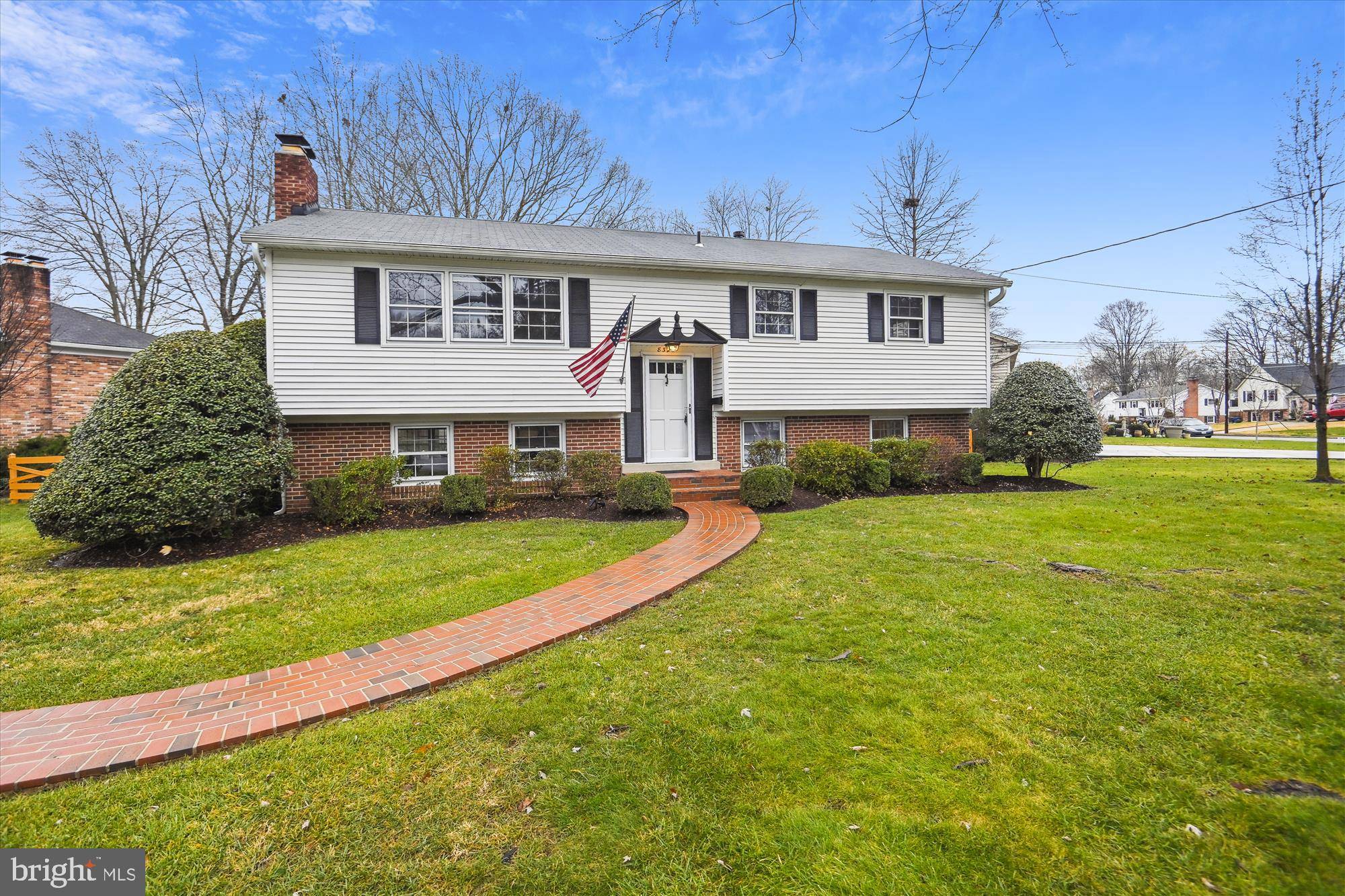 8322 STOCKADE DR, Alexandria, VA 22308