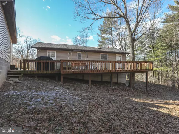 Gerrardstown, WV 25420,278 TALL PINE LN