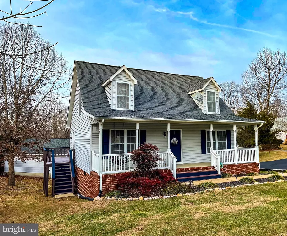 Louisa, VA 23093,93 HORSESHOE LN