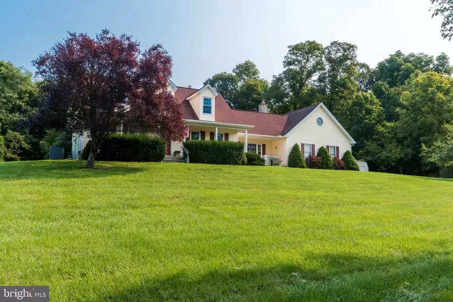 341 HADLEY DR, Falling Waters, WV 25419