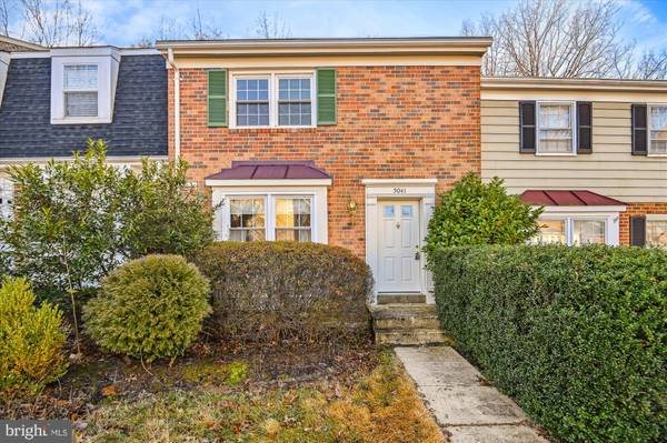 5041 HEAD CT, Fairfax, VA 22032