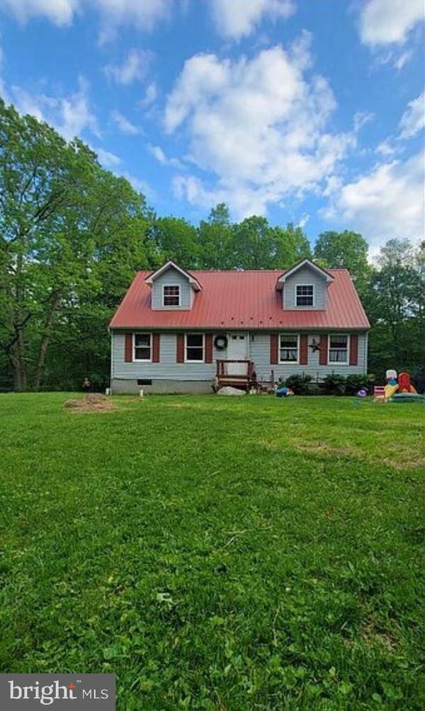 1626 DAVID LANE, Effort, PA 18330