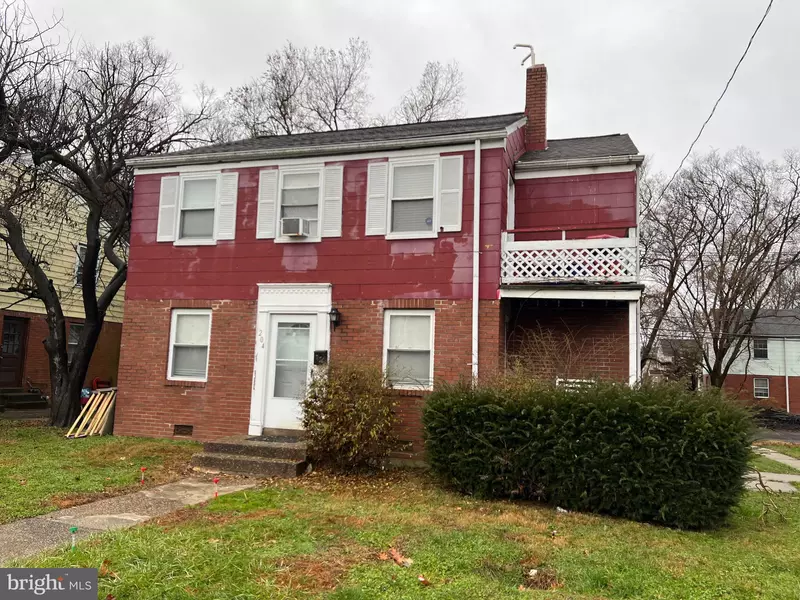 204 W ELKINTON AVE, Chester, PA 19013