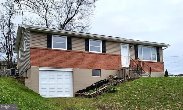 99 TULIP DR, Keyser, WV 26726