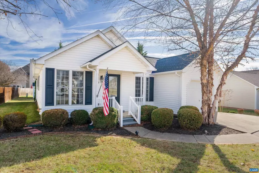 216 ADVENTURE TRL, Waynesboro, VA 22980