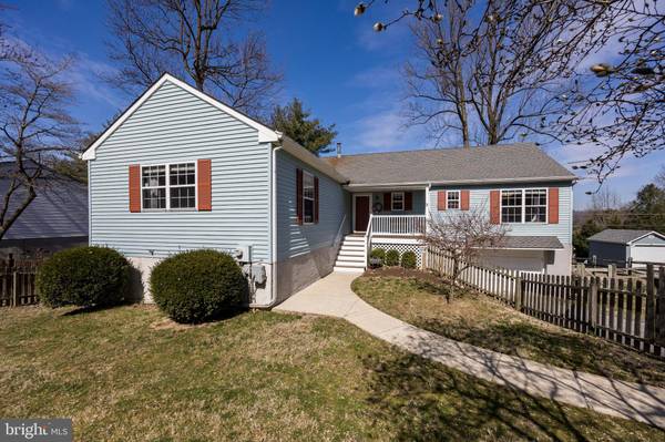 3245 W SUMMIT AVE, Downingtown, PA 19335