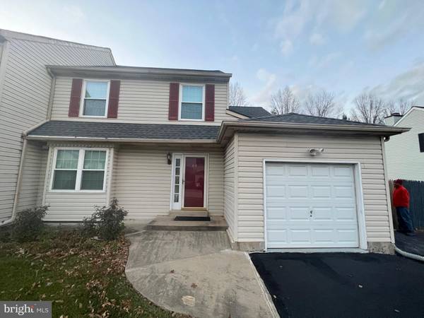 2348 CAMBRIDGE CIR, Hatfield, PA 19440