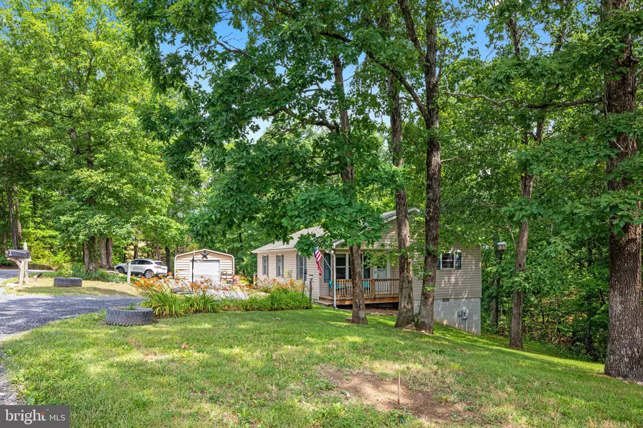 360 BOYER RD, Fort Valley, VA 22652