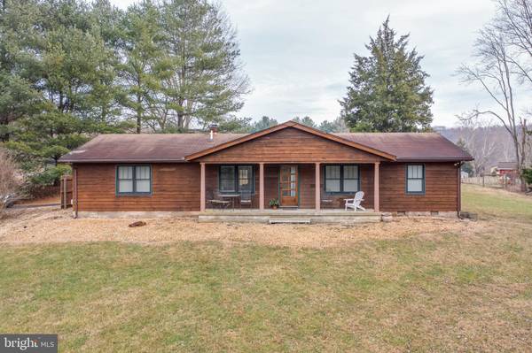 424 MACBETH DR, Charles Town, WV 25414