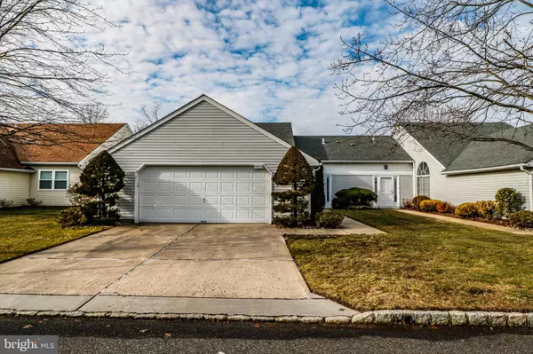 Monroe Township, NJ 08831,664 AZALEA PLZ #A