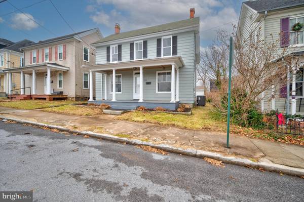 Martinsburg, WV 25401,723 S RALEIGH ST