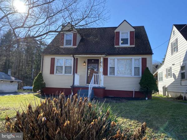 Pine Grove, PA 17963,87 WIDEAWAKE ST