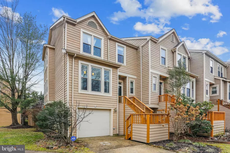 5917 CEDAR FERN CT, Columbia, MD 21044