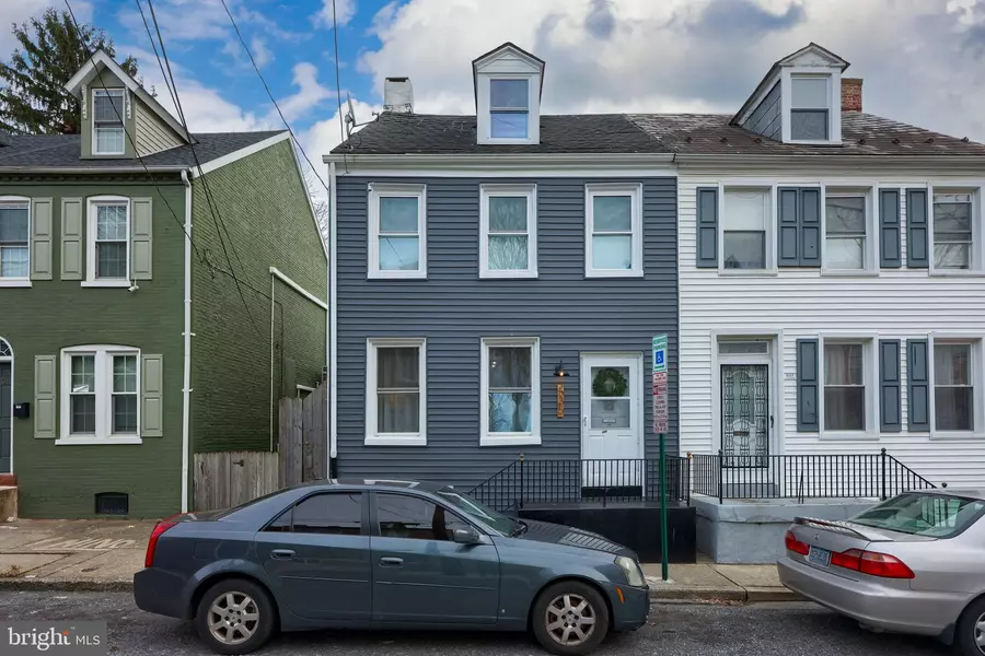 535 CHESTER ST, Lancaster, PA 17602