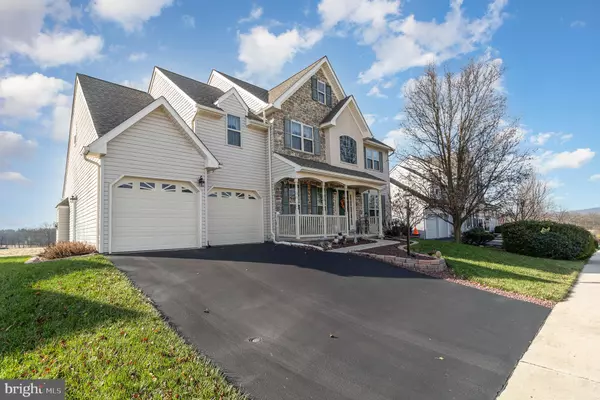 York, PA 17404,243 MOUNTAIN VIEW DR