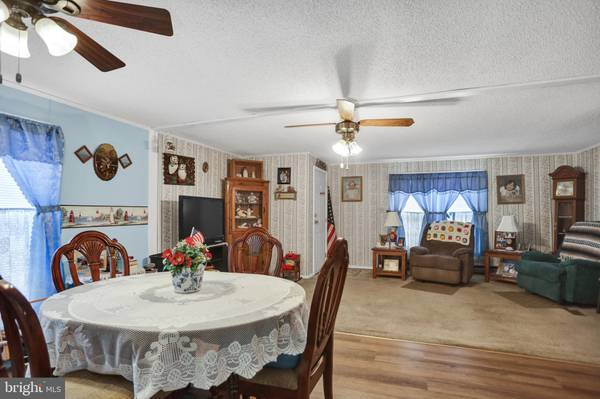 Womelsdorf, PA 19567,32 WESTVIEW TER