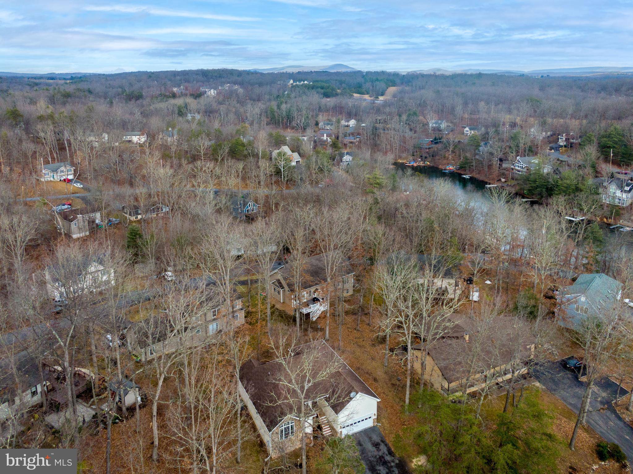 Cross Junction, VA 22625,231 GREENBRIAR CIR
