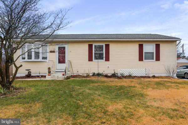 1333 CEDARWOOD DR, Hagerstown, MD 21742