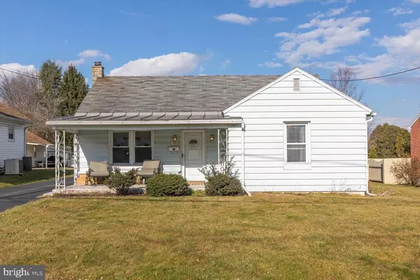 50 ROBERT RD, Ephrata, PA 17522