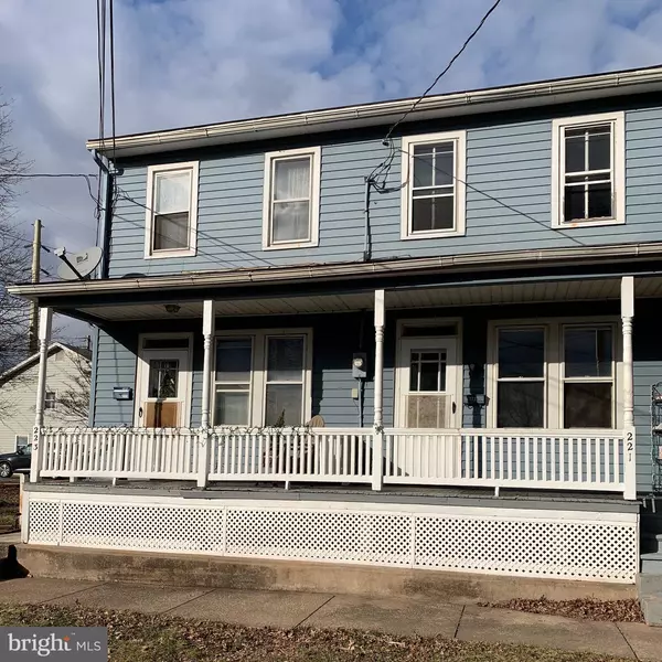 221-223 STATE ST, Middletown, PA 17057