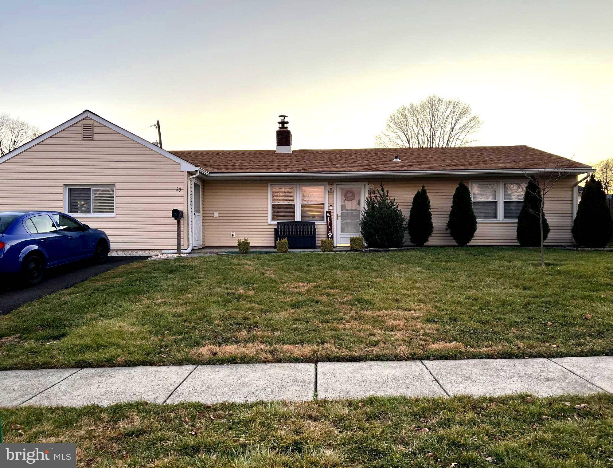 Levittown, PA 19054,29 MIDWOOD LN