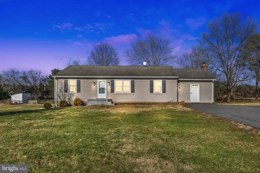 6592 COVINGTONS CORNER RD, Bealeton, VA 22712