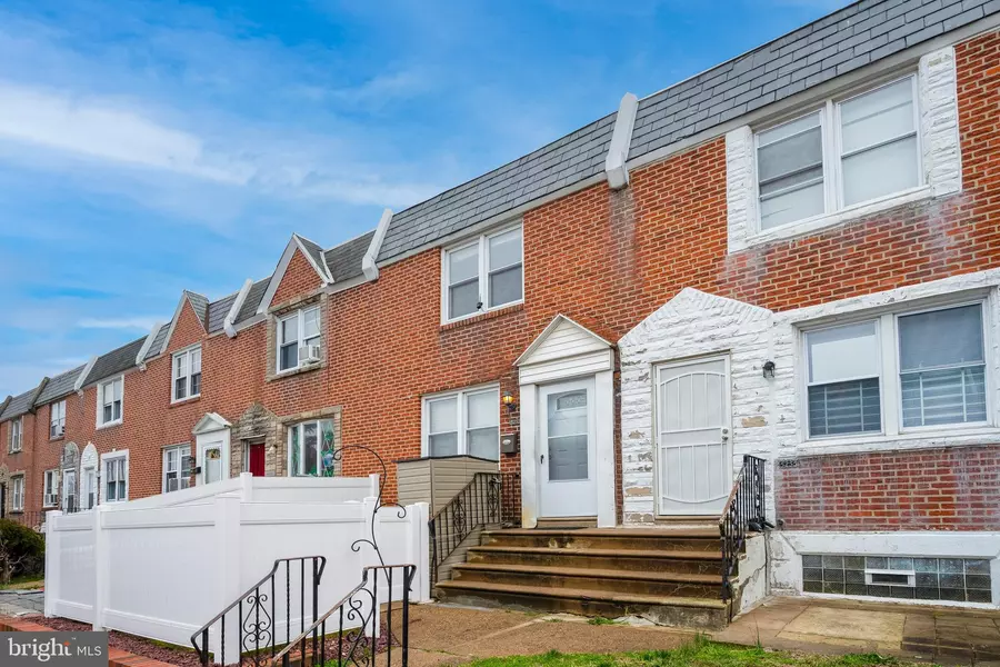 5257 GLENLOCH ST, Philadelphia, PA 19124