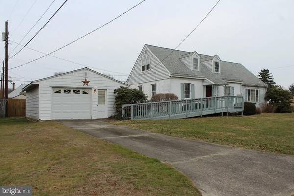 307 HAMILTON AVE, Pennsville, NJ 08070