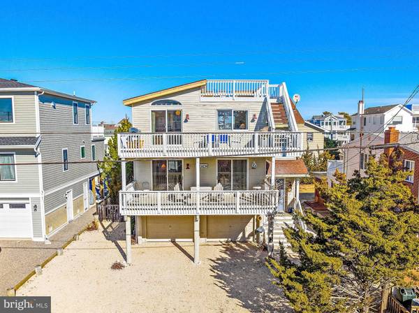 39 N 17TH ST, Surf City, NJ 08008