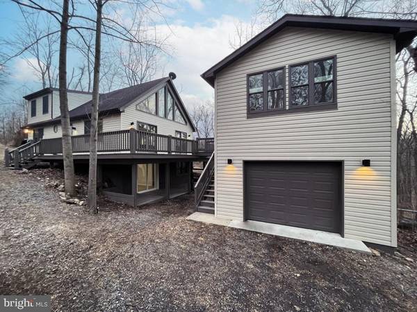 646 COLD RUN VALLEY RD, Berkeley Springs, WV 25411