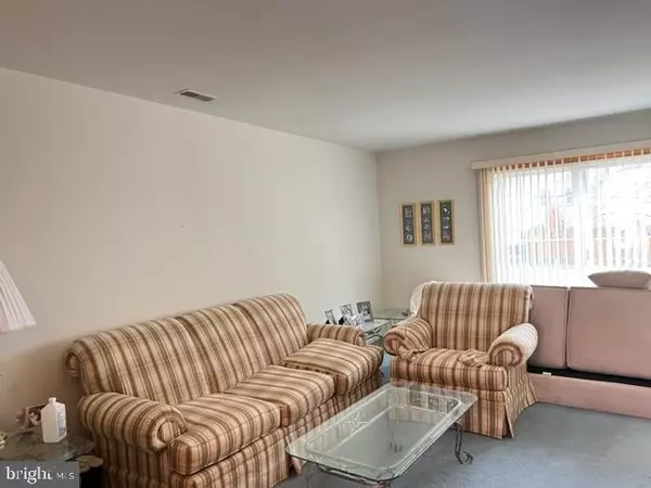 Lumberton, NJ 08048,14 SESAME DR