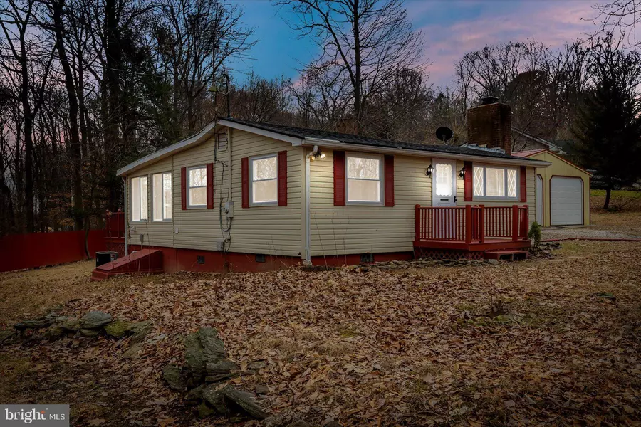 70 RIVERVIEW RD E, Delta, PA 17314