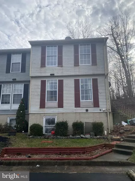 207 CARNABY ST #4, Stafford, VA 22554