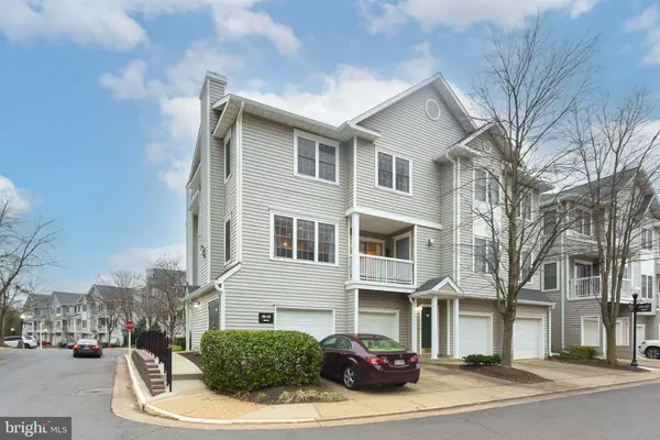 Fairfax, VA 22033,4505 SUPERIOR SQ #4505