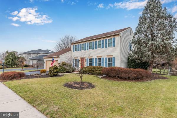 811 ROSEWOOD COURT, Chambersburg, PA 17201