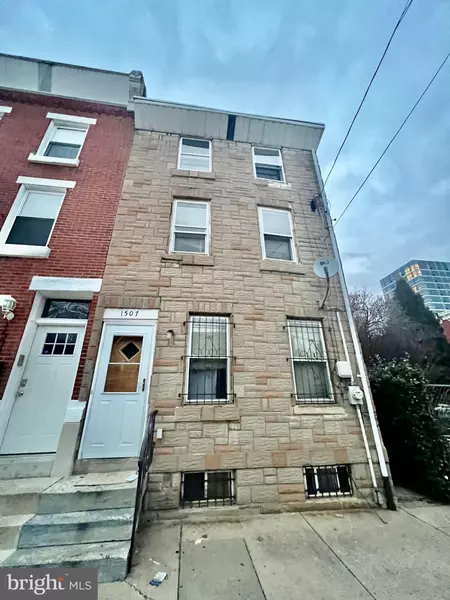 1507 W THOMPSON ST, Philadelphia, PA 19121