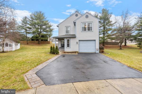 22 S ASCOT CT, Newtown, PA 18940