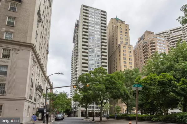 224-30 W RITTENHOUSE SQ #1703, Philadelphia, PA 19103