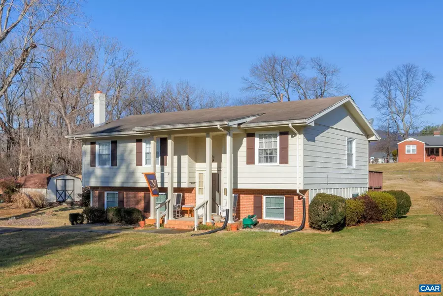 5740 PINE LN, Crozet, VA 22932