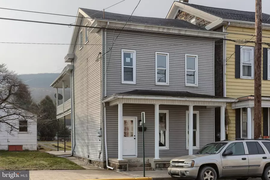 464 MAIN ST, Lykens, PA 17048