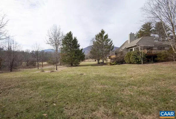 Nellysford, VA 22958,397 RODES VALLEY DR