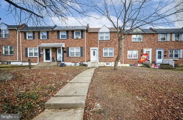 3032 W COURT AVE, Claymont, DE 19703