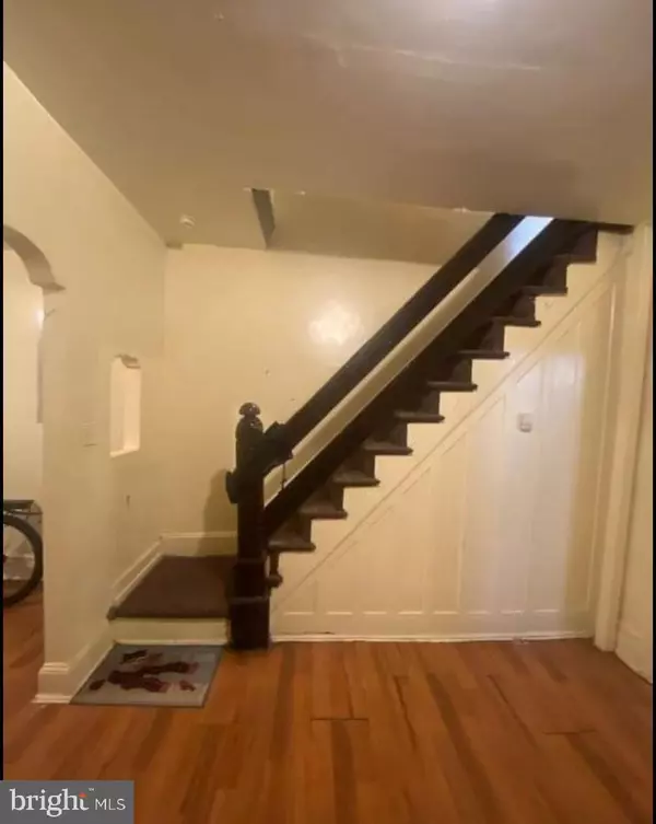 Philadelphia, PA 19132,2438 N GRATZ ST