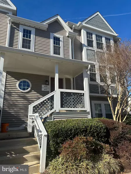 4050-C GRAYS POINTE CT #4050C, Fairfax, VA 22033