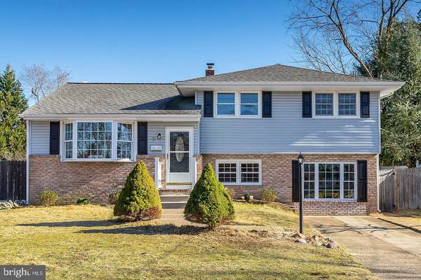 7 NASSAU, West Deptford, NJ 08096