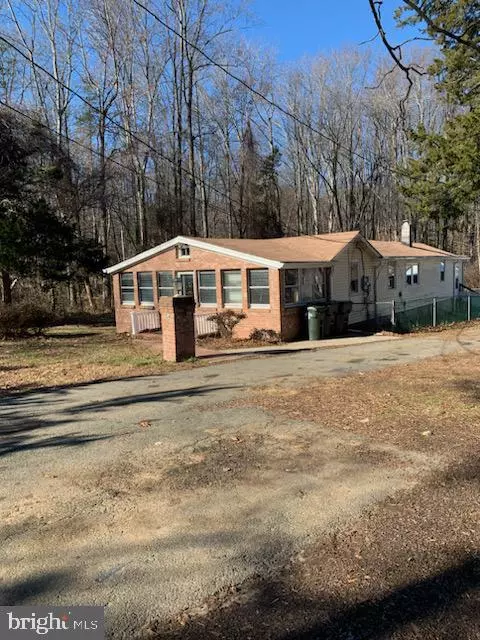 Triangle, VA 22172,4538 FORESTBURG LN