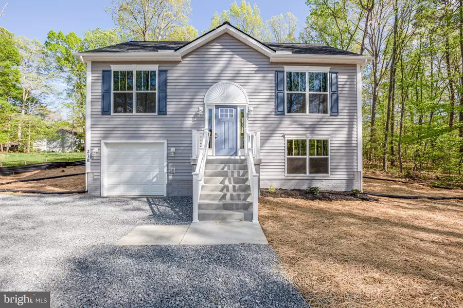 61 SHOREWOOD DR, Colonial Beach, VA 22443